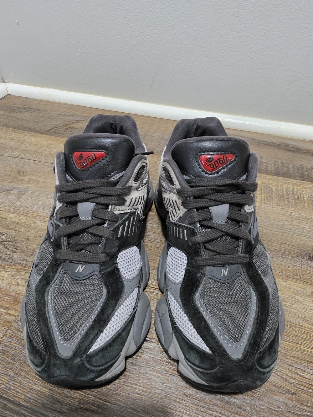 New Balance 9060 Black & Gray Athletic Sneakers with Red Logo